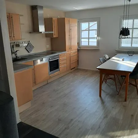 Gemuetlichkeit Ueber Der Weinrebe- 3zi. Zi. Fewo. *