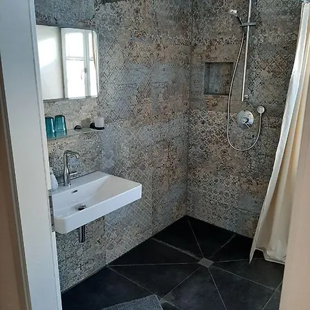 Gemuetlichkeit Ueber Der Weinrebe- 3zi. Zi. Fewo. * Stetten (Kernen)